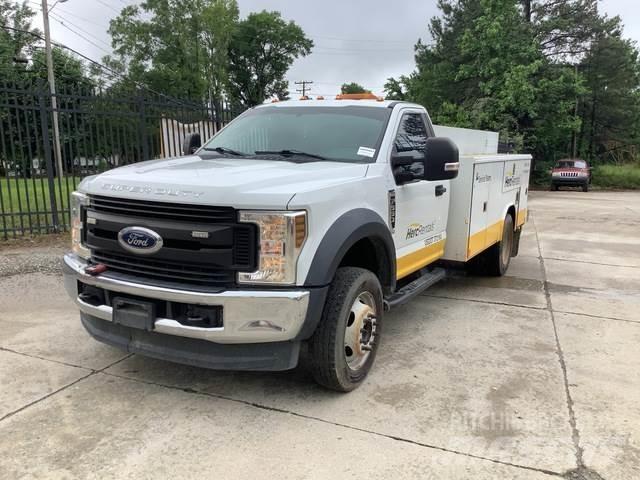Ford F-550 Vehículos - Taller