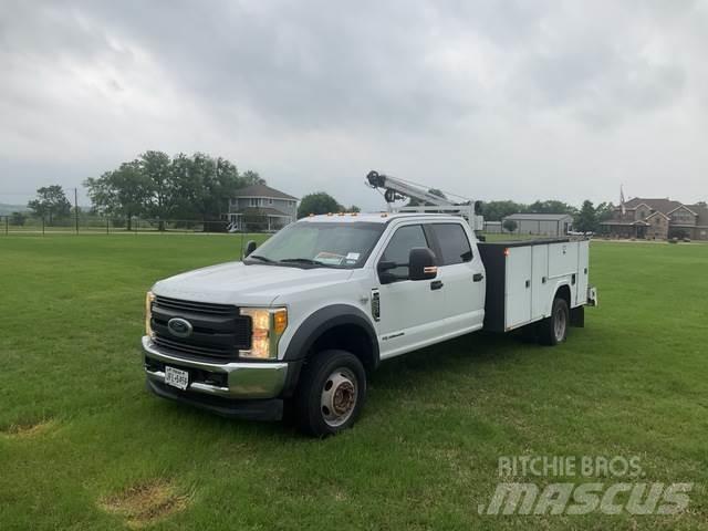 Ford F-550 Vehículos - Taller