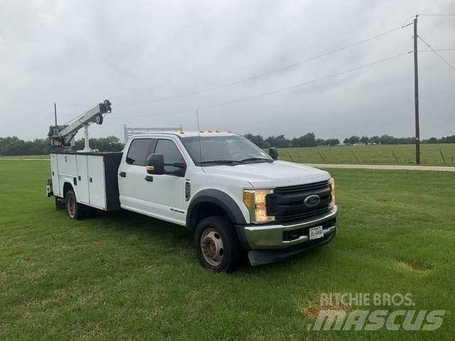 Ford F-550 Vehículos - Taller