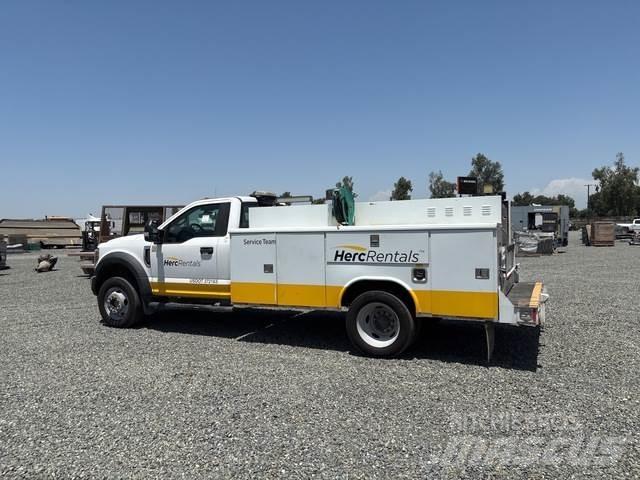 Ford F-550 Vehículos - Taller