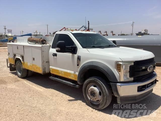 Ford F-550 Vehículos - Taller