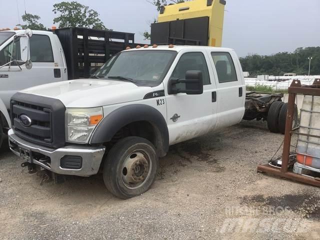 Ford F-550 Cabinas e interior