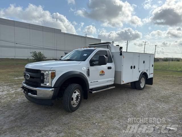 Ford F-550 Vehículos - Taller