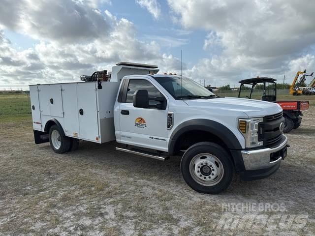 Ford F-550 Vehículos - Taller