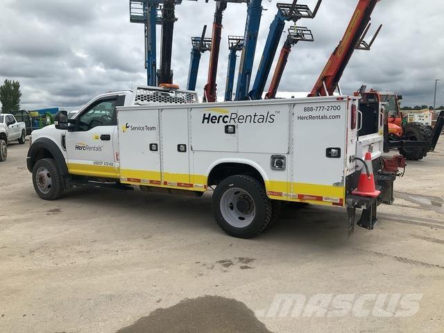 Ford F-550 Camiones cisterna