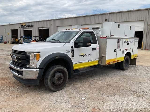 Ford F-550 Construcción - Otros