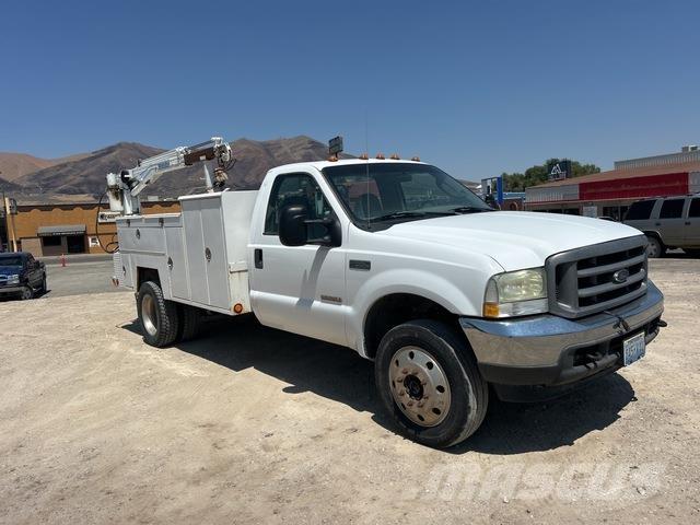 Ford F-550 Vehículos - Taller