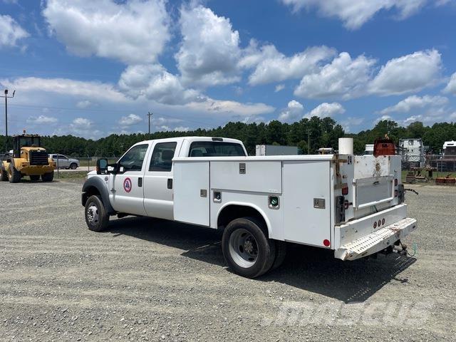 Ford F-550 Furgonetas caja abierta