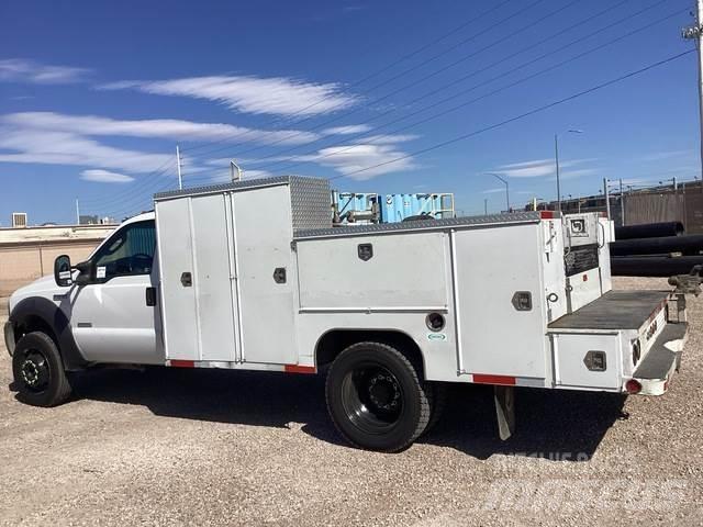 Ford F-550 Furgonetas caja abierta