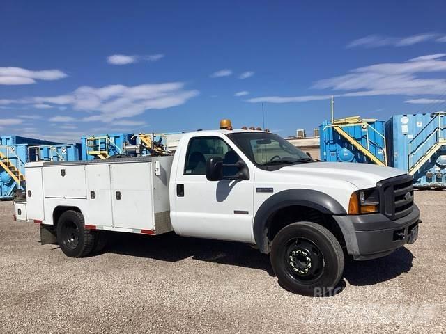 Ford F-550 Furgonetas caja abierta