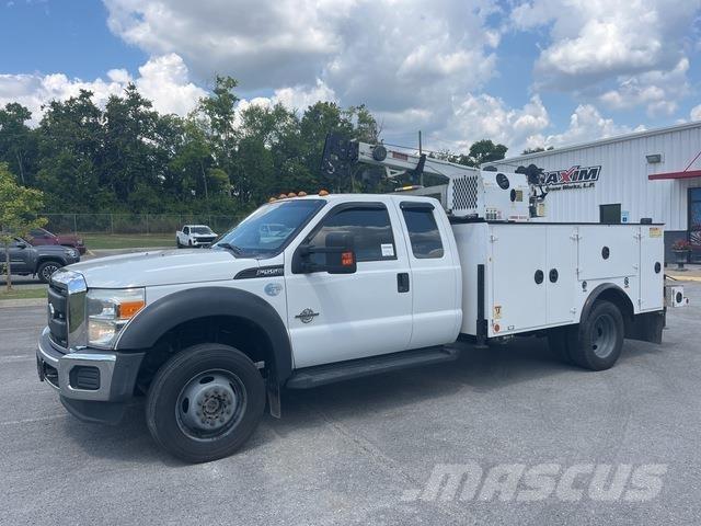Ford F-550 Vehículos - Taller