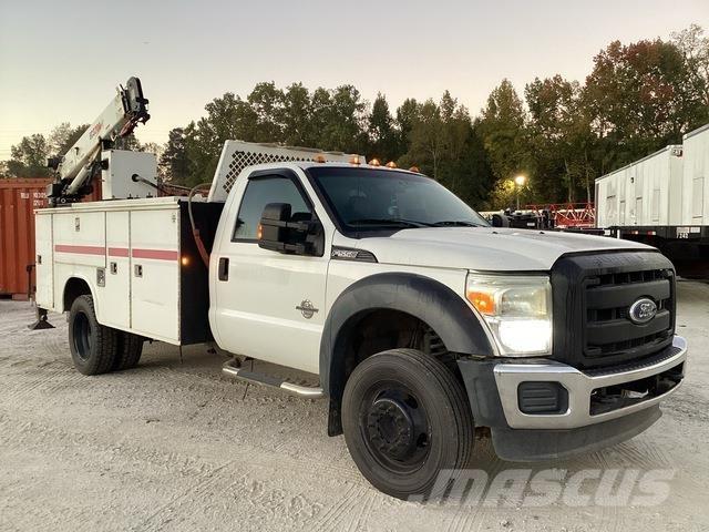 Ford F-550 Vehículos - Taller