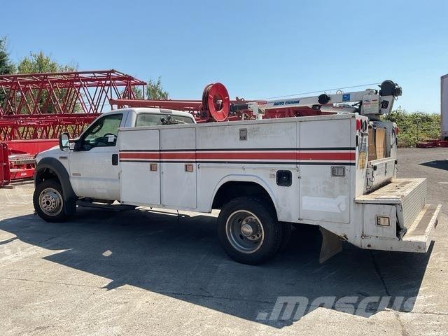 Ford F-550 Vehículos - Taller