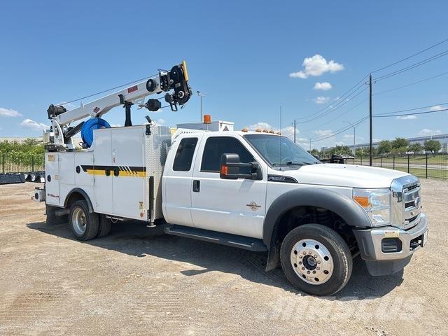 Ford F-550 Vehículos - Taller