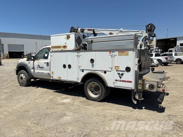 Ford F-550 Vehículos - Taller
