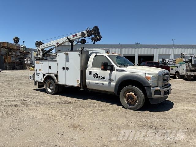 Ford F-550 Vehículos - Taller
