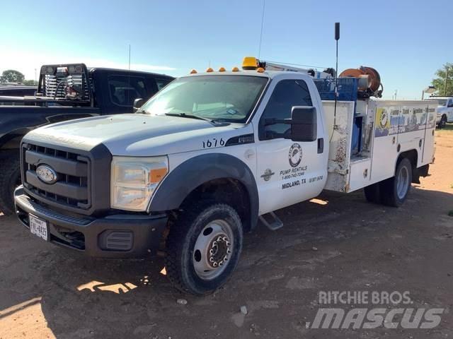 Ford F-550 Vehículos - Taller