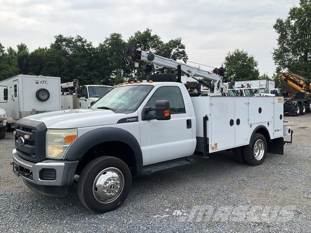 Ford F-550 Vehículos - Taller