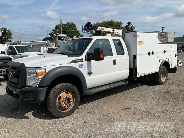 Ford F-550 Vehículos - Taller