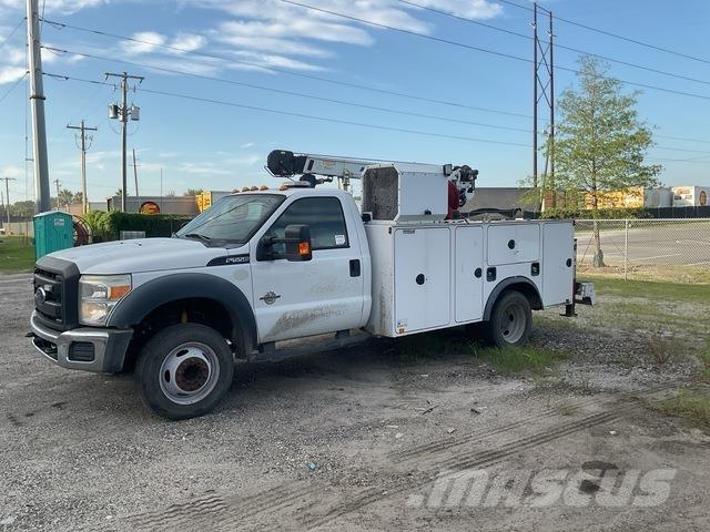 Ford F-550 Vehículos - Taller