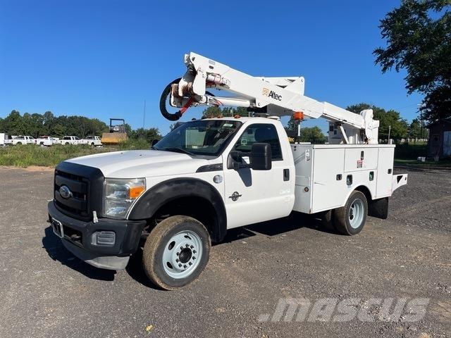 Ford F-550 Plataformas sobre camión