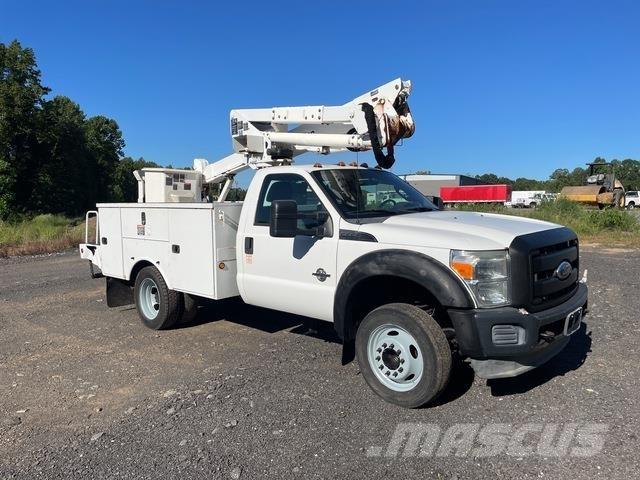 Ford F-550 Plataformas sobre camión