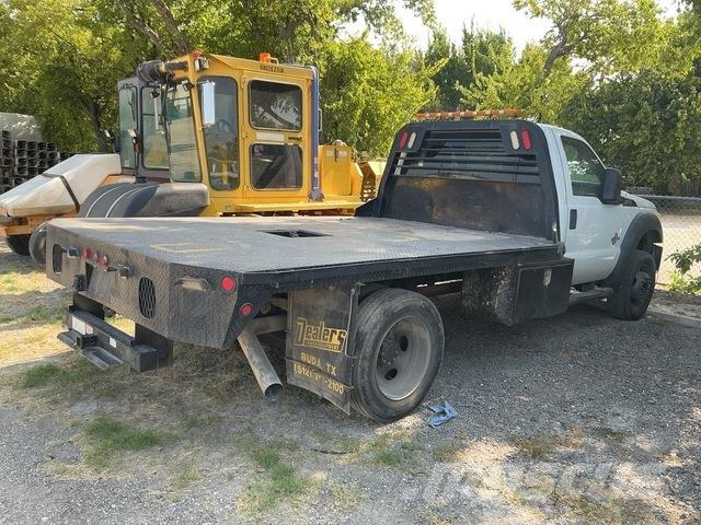 Ford F-550 Camiones plataforma