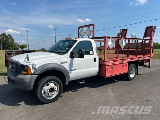 Ford F-550 Camiones plataforma