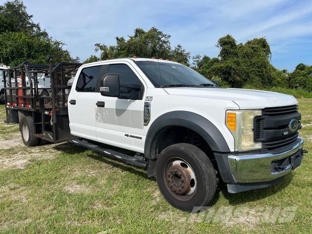 Ford F-550 Furgonetas caja abierta