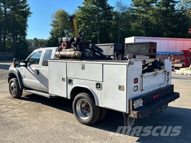 Ford F-550 Furgonetas caja abierta
