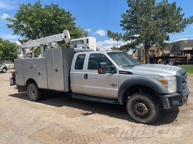 Ford F-550 Vehículos - Taller