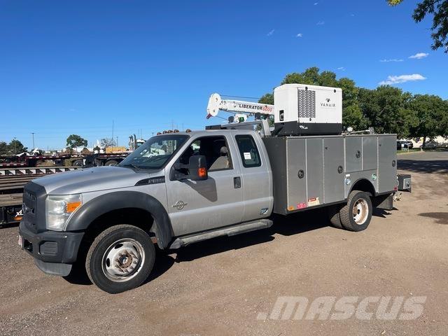 Ford F-550 Vehículos - Taller