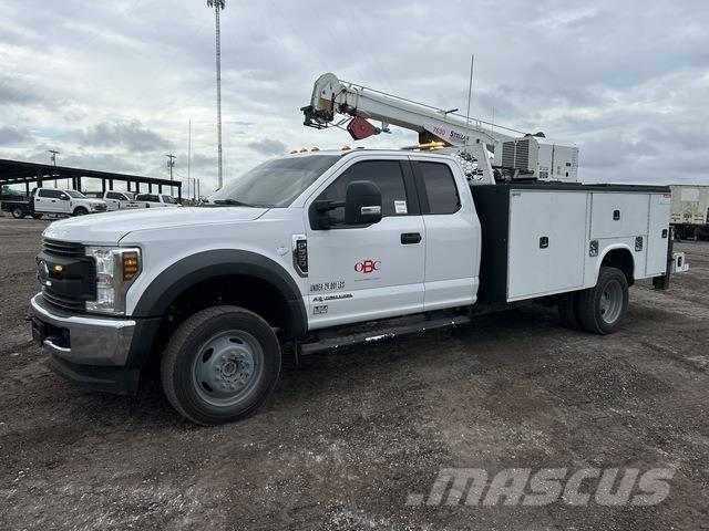 Ford F-550 Vehículos - Taller