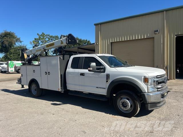 Ford F-550 Vehículos - Taller