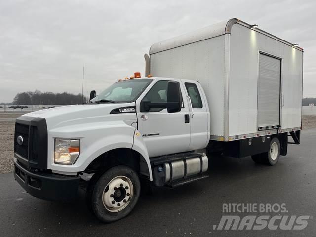 Ford F-650 Construcción - Otros