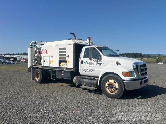 Ford F-650 Excavadoras de cadenas