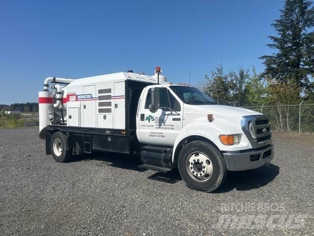 Ford F-650 Excavadoras de cadenas