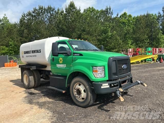 Ford F-650 Camiones cisterna