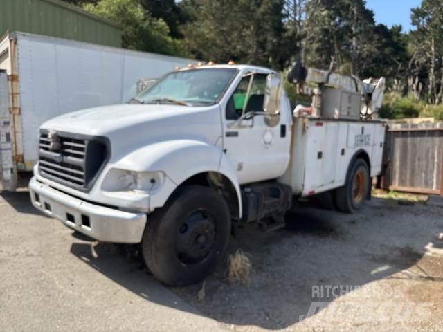 Ford F-650 Vehículos - Taller