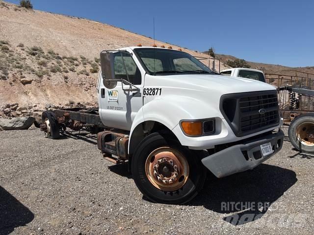 Ford F-650 Cabinas e interior