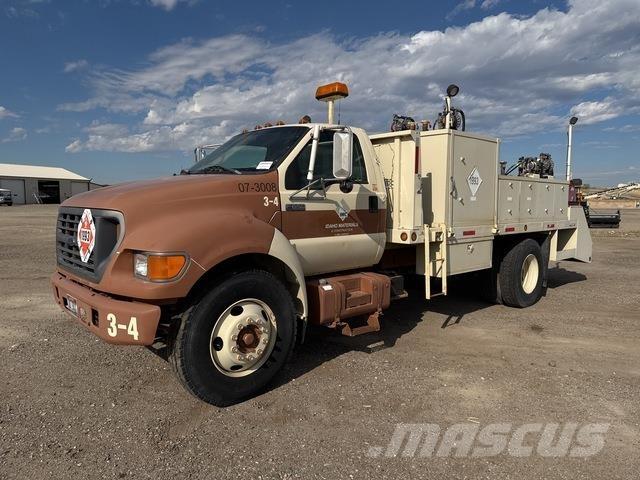 Ford F-650 Camiones cisterna