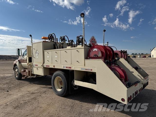 Ford F-650 Camiones cisterna
