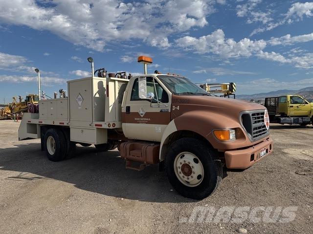Ford F-650 Camiones cisterna