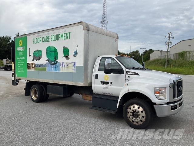Ford F-650 Camiones caja cerrada