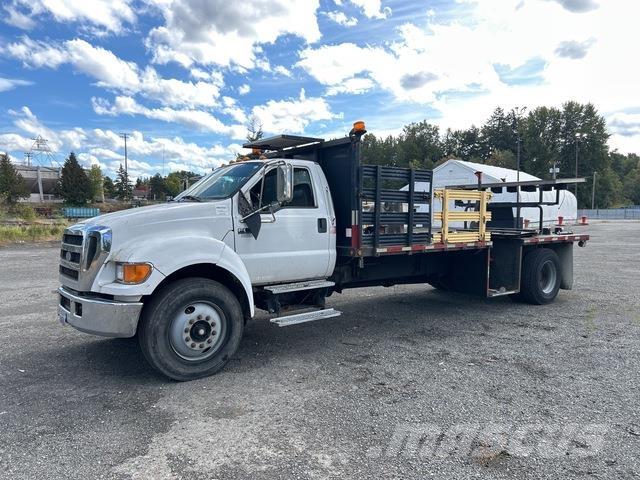 Ford F-650 Vehículos - Taller