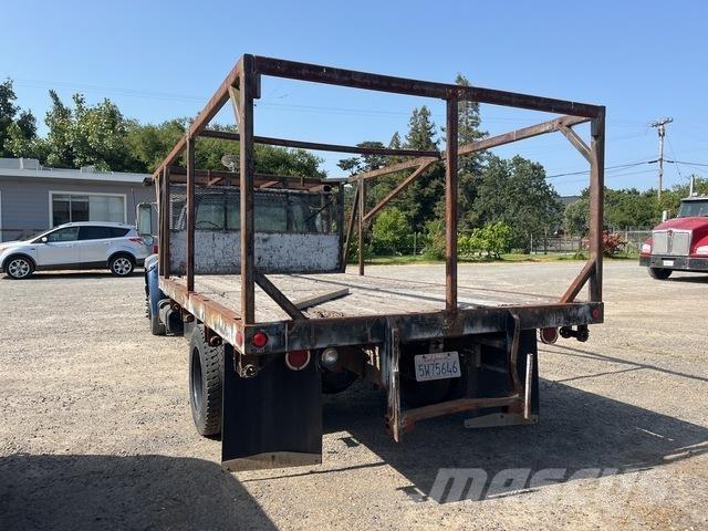 Ford F-700 Camiones plataforma