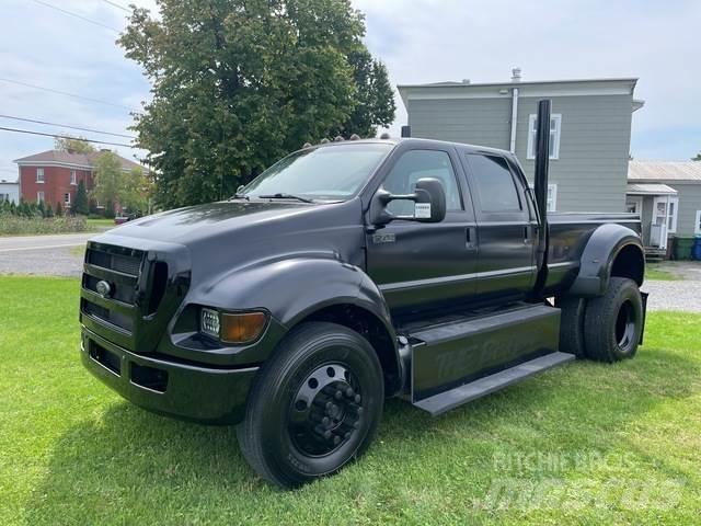 Ford F-750 Otras furgonetas