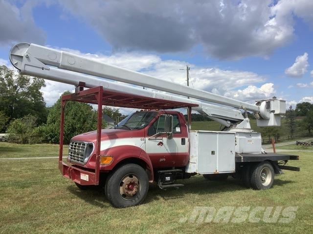 Ford F-750 Plataformas sobre camión