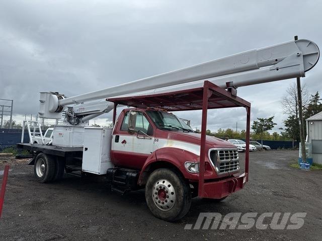 Ford F-750 Plataformas sobre camión