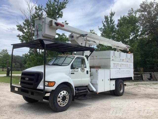 Ford F-750 Plataformas sobre camión